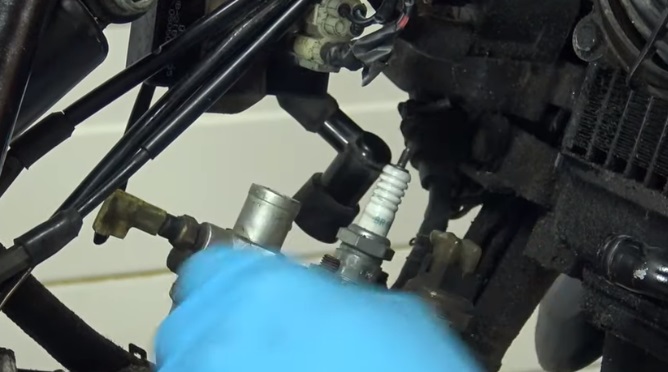 Change piston cylinder step10